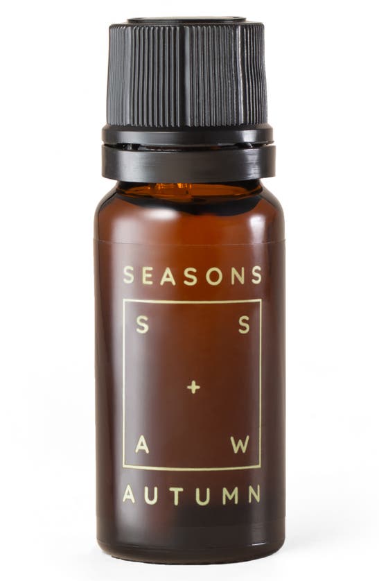 Seasons Essential Oil In Autumn