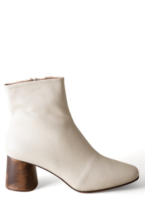 Shop Huma Blanco Harlow Boot In Bone