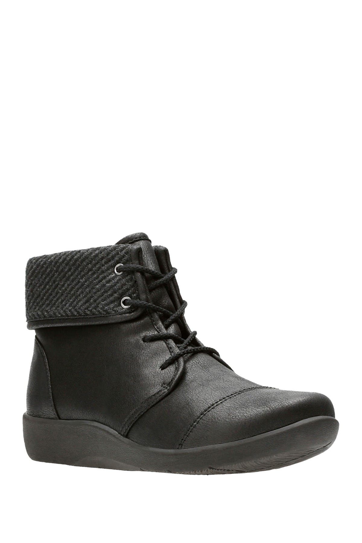 Clarks | Sillian Frey Lace-Up Boot 