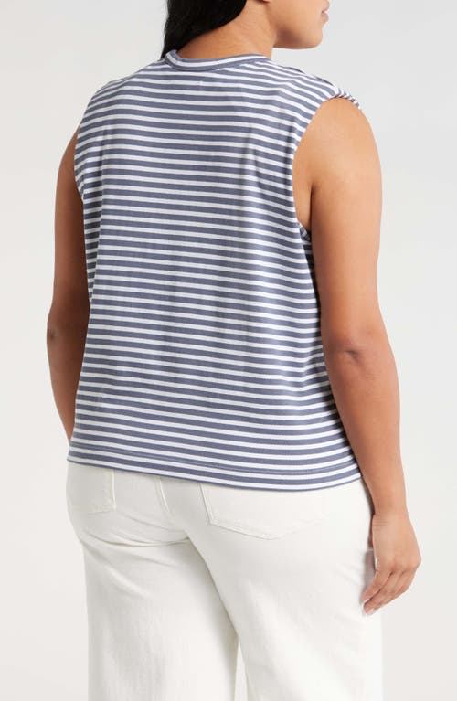 Shop Madewell Structured Shoulder Pad Muscle Tee In Sunfaded Indigo