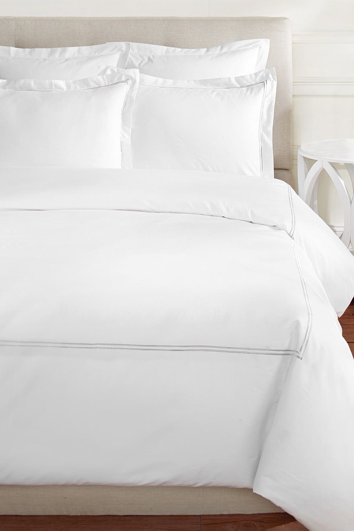 Melange King 600 Thread Count Cotton 2 Stripe Embroidered Duvet Set In Grey