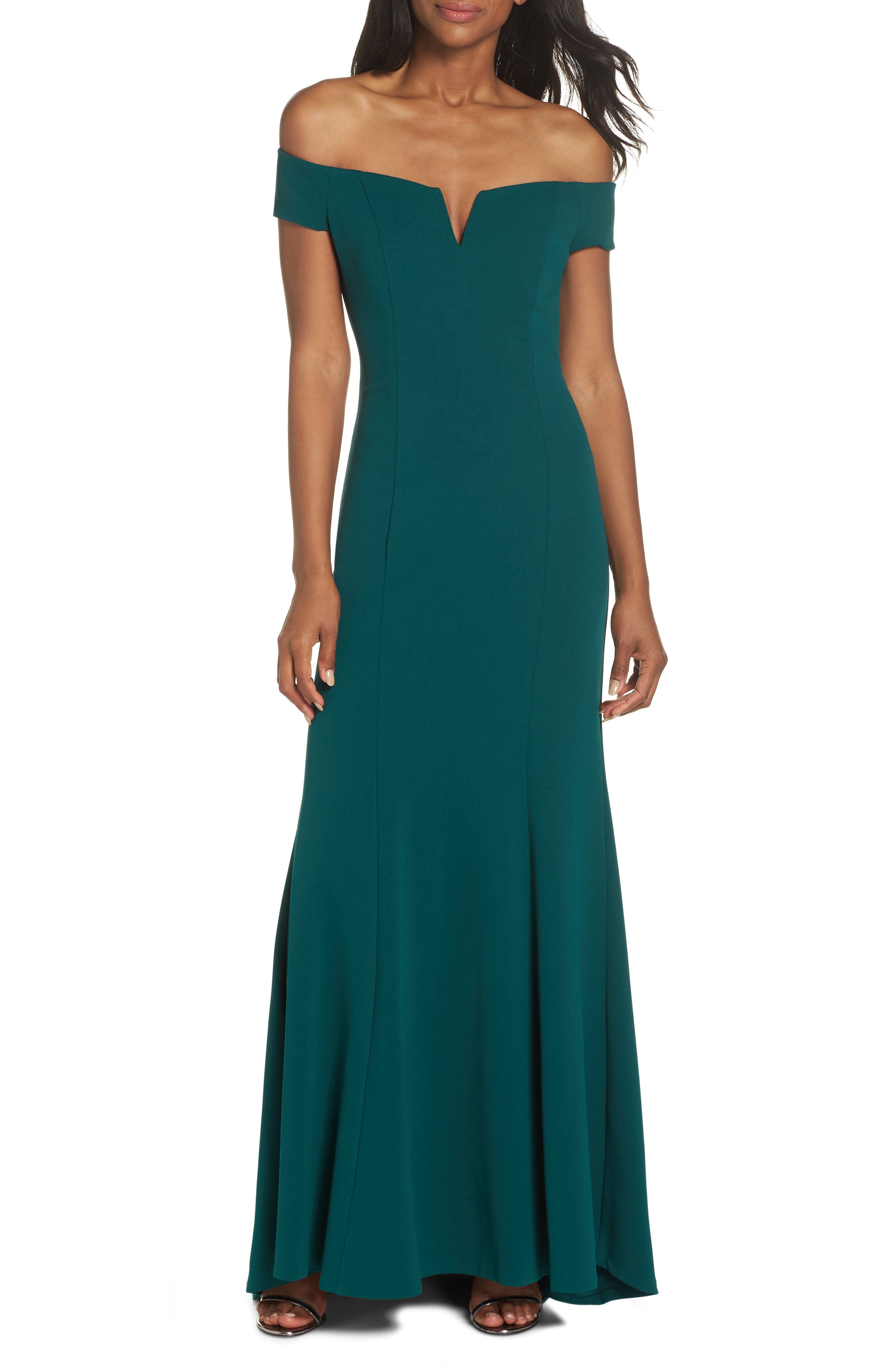 vince camuto notched off the shoulder trumpet gown