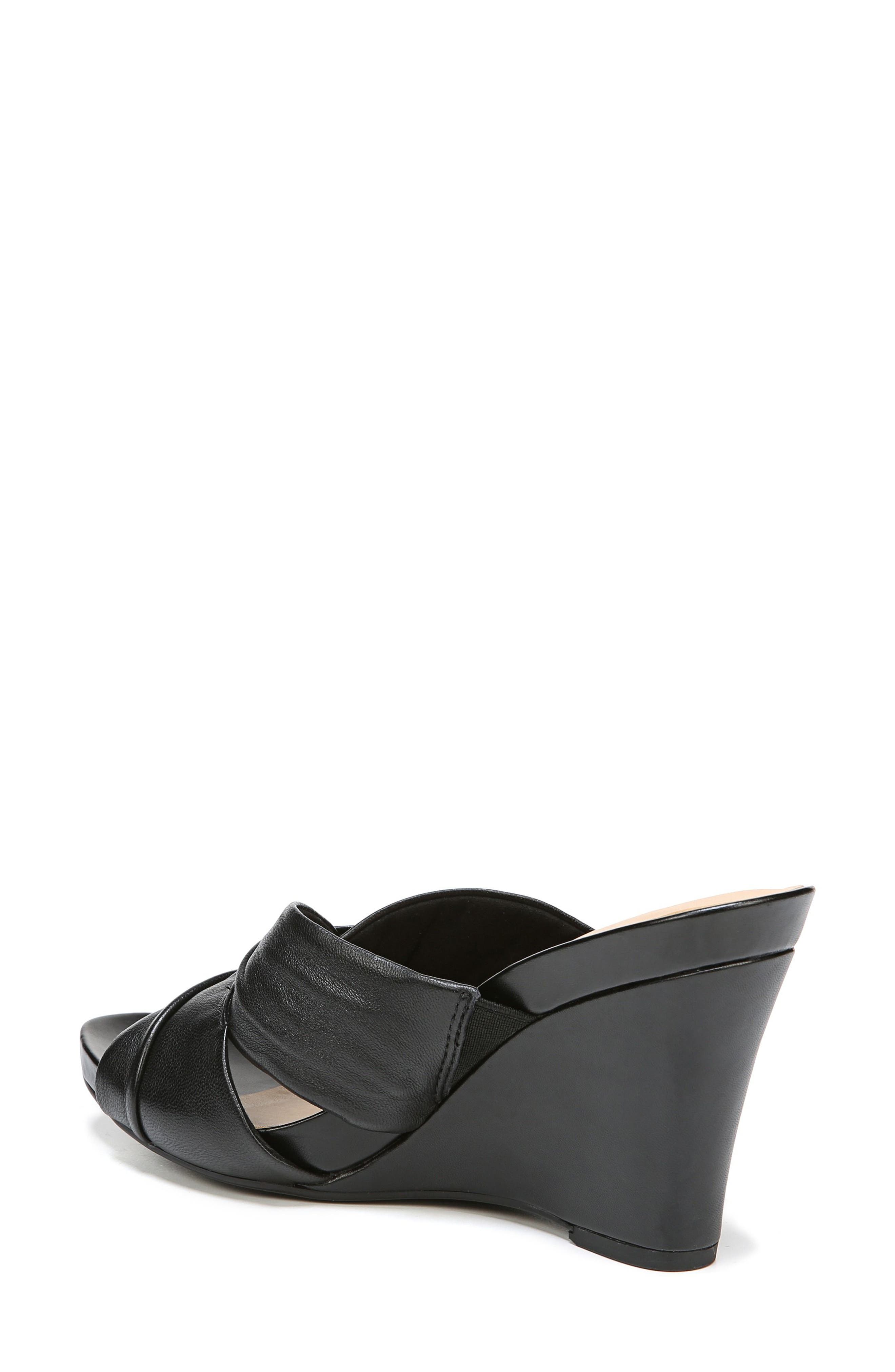 naturalizer breanna wedge sandals