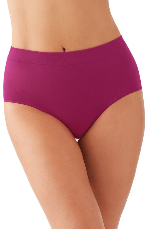 Wacoal B-Smooth Briefs in Carnevale Pink 