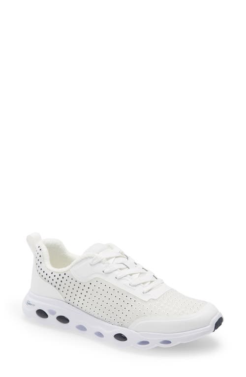 Montclair Sneaker in White