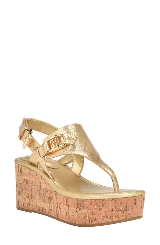 de overrasket monarki Tommy Hilfiger Vani Platform Wedge Sandal In Gold | ModeSens