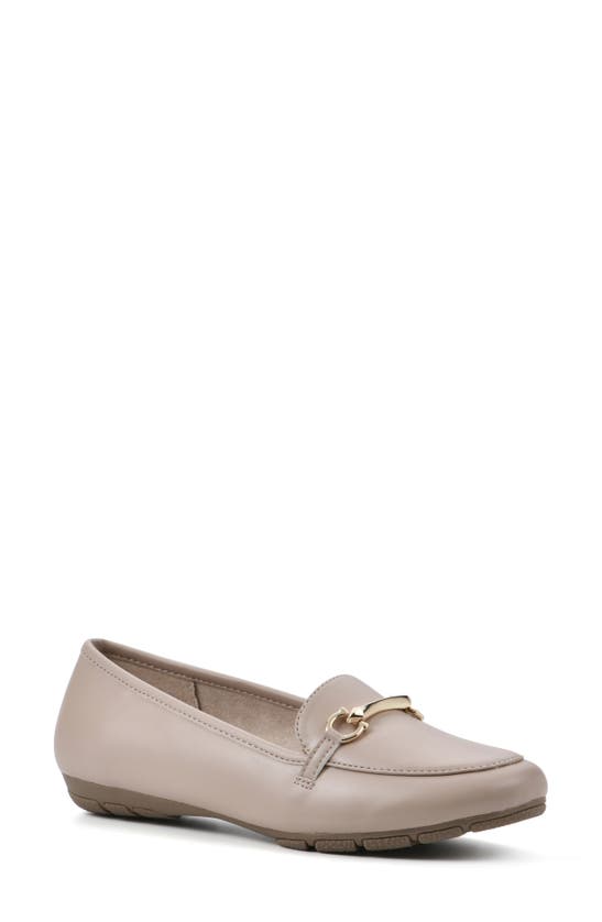 Cliffs By White Mountain Glowing Bit Loafer In Lt Taupe/ Smooth