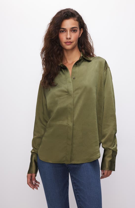 Shop Good American Washed Satin Button-up Shirt In Juniper Green001