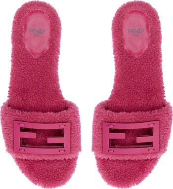 Fendi fuzzy hot sale slides