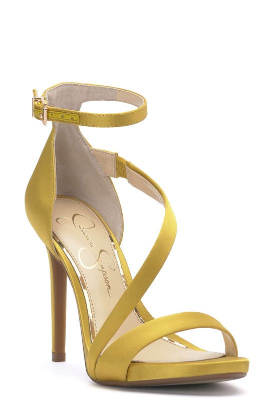 Jessica Simpson Rayli Sandal In Lemon Curry Matsat