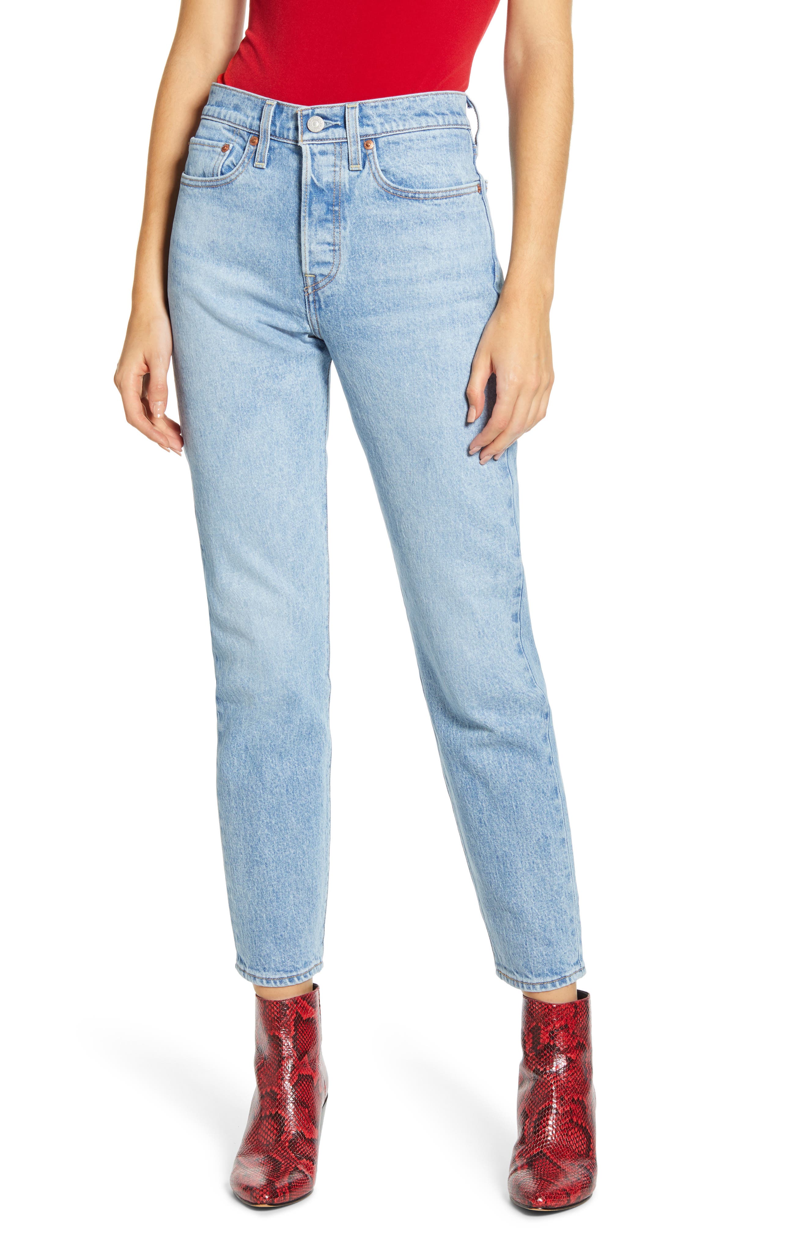 levi's wedgie straight jeans light wash