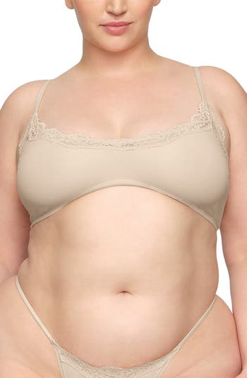 Track Fits Everybody Lace Unlined Scoop Bra - Taffy - 44 - A at Skims