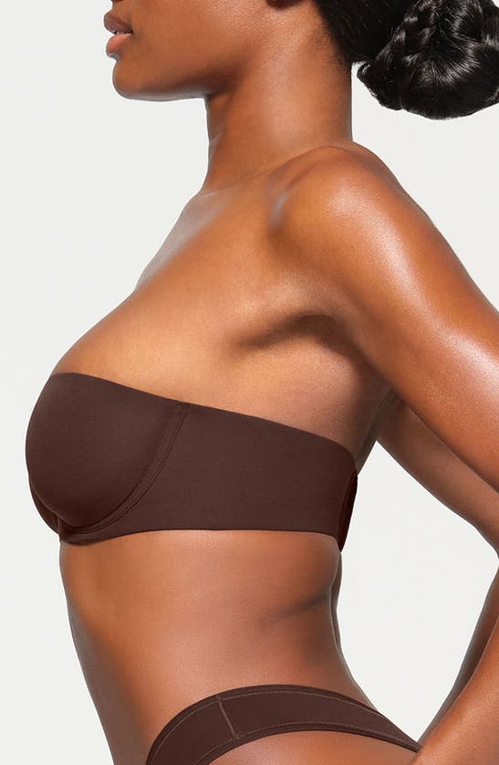 Shop Skims Fits Everybody Strapless Bra In Cocoa