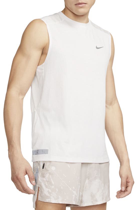 Nike Dri-fit Run Division Rise 365 Phantom Sleeveless Running T-shirt In Grey