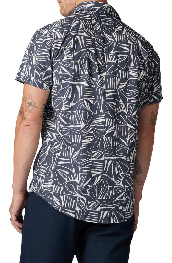 Rodd & Gunn Webber Street Short Sleeve Button-up Shirt In Indigo