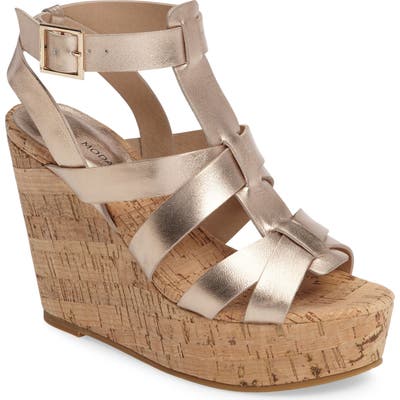 Pelle Moda Rayjay Wedge Sandal- Metallic