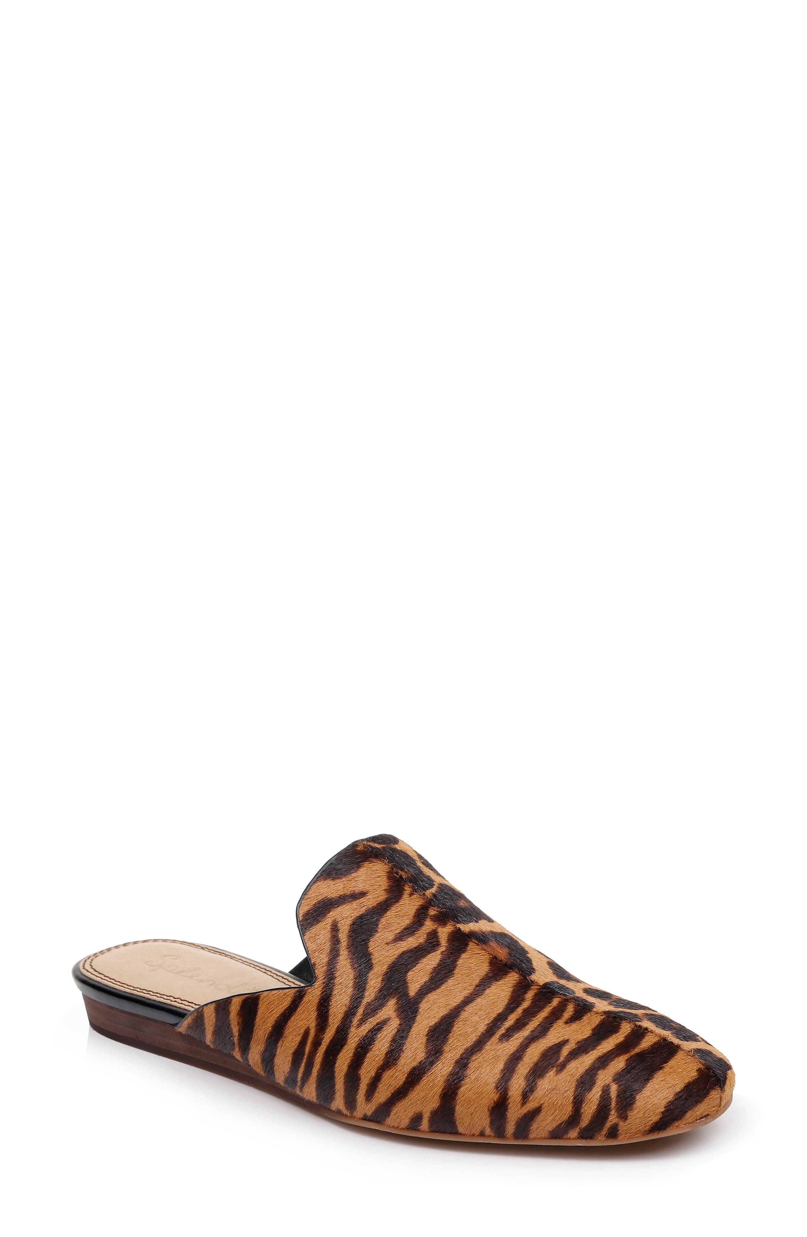 splendid sherwood woven mules