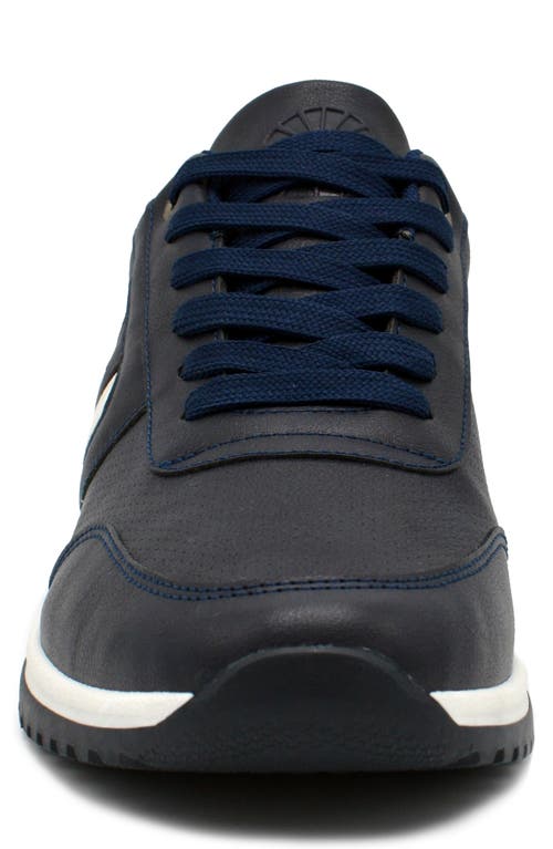 Akademiks Point Sneaker In Navy
