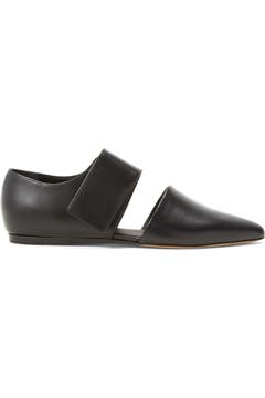 Vince 'Niven' Pointy Toe Leather Flat (Women) | Nordstrom
