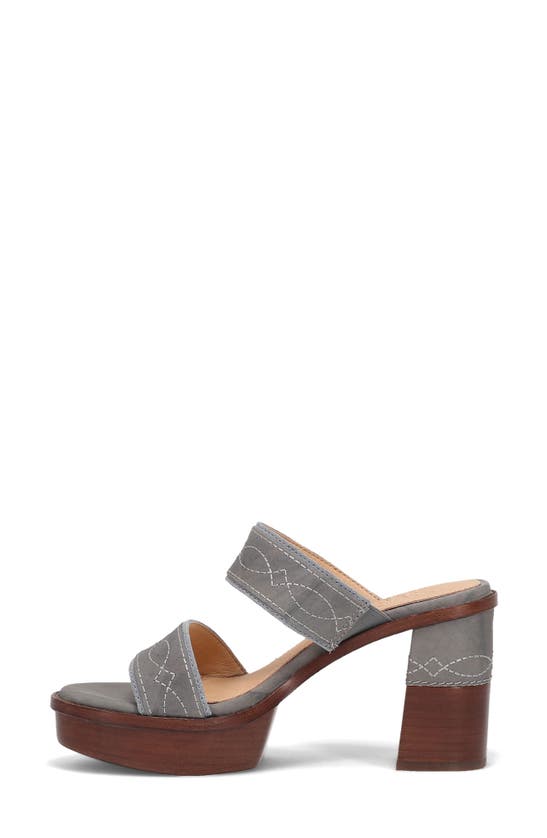 Frye Pipa Platform Sandal In Grey Sky