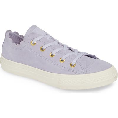 Converse Chuck Taylor All Star Ox Scallop Sneaker