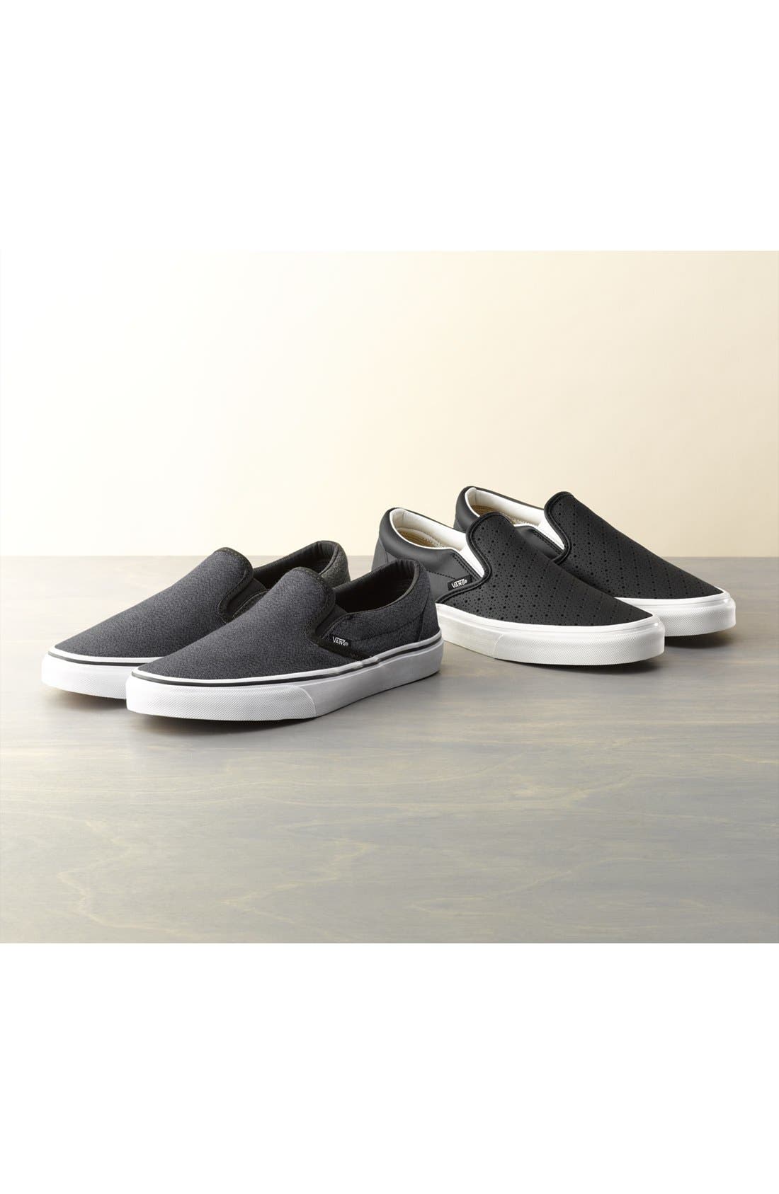 vans slip on 42
