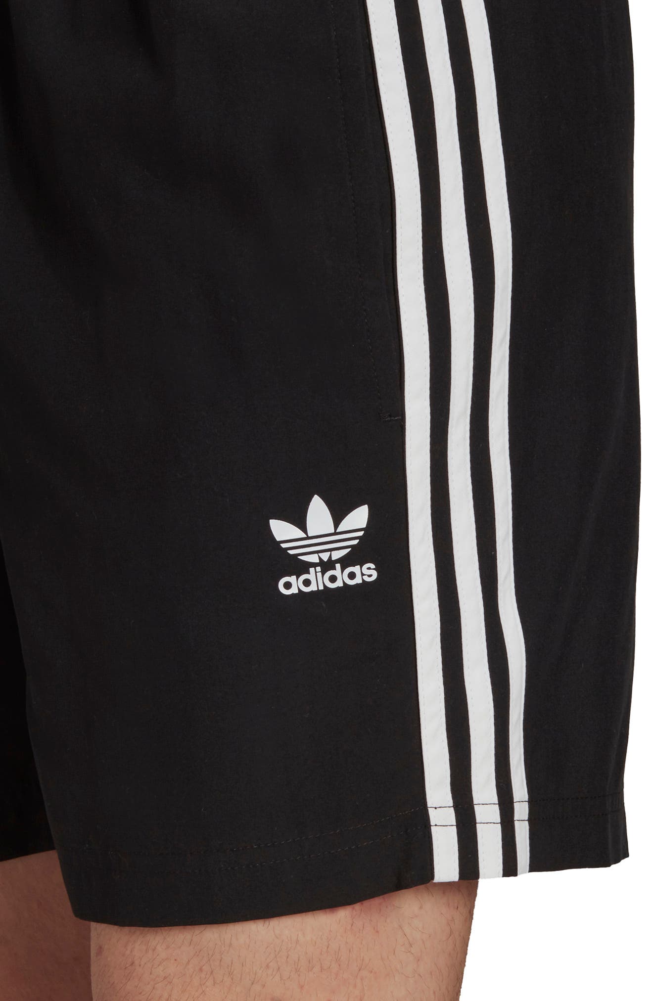 short adidas originals 3 stripes