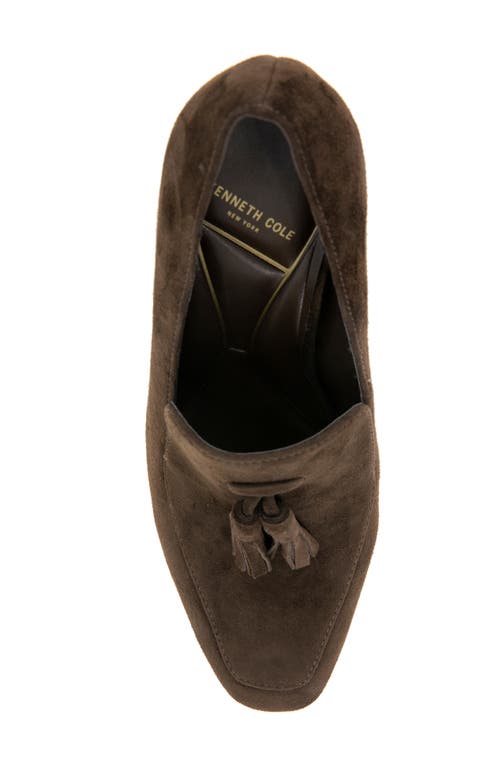 Kenneth Cole Nova Pump In Chocolate Suede