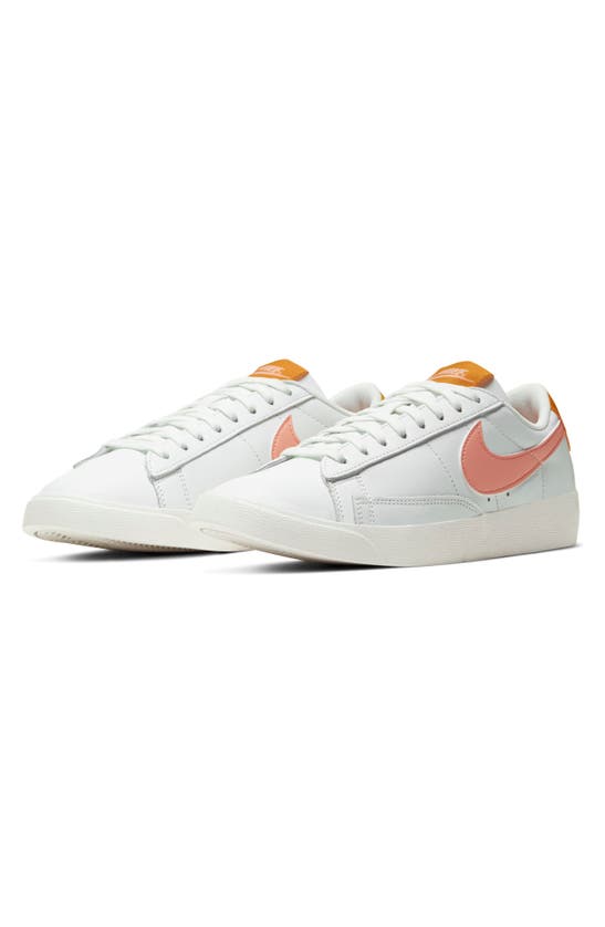 Nike Blazer Low Se Sneaker In White/ Pink Quartz-pollen Rise