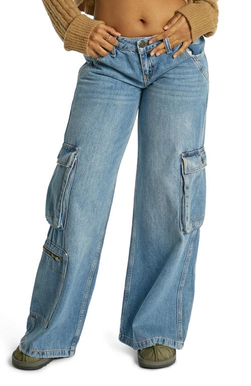 BDG Urban Outfitters Puddle Low Rise Cargo Jeans in Mid Vintage
