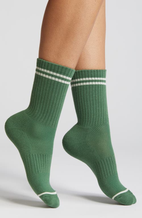 Boyfriend Crew Socks in Moss