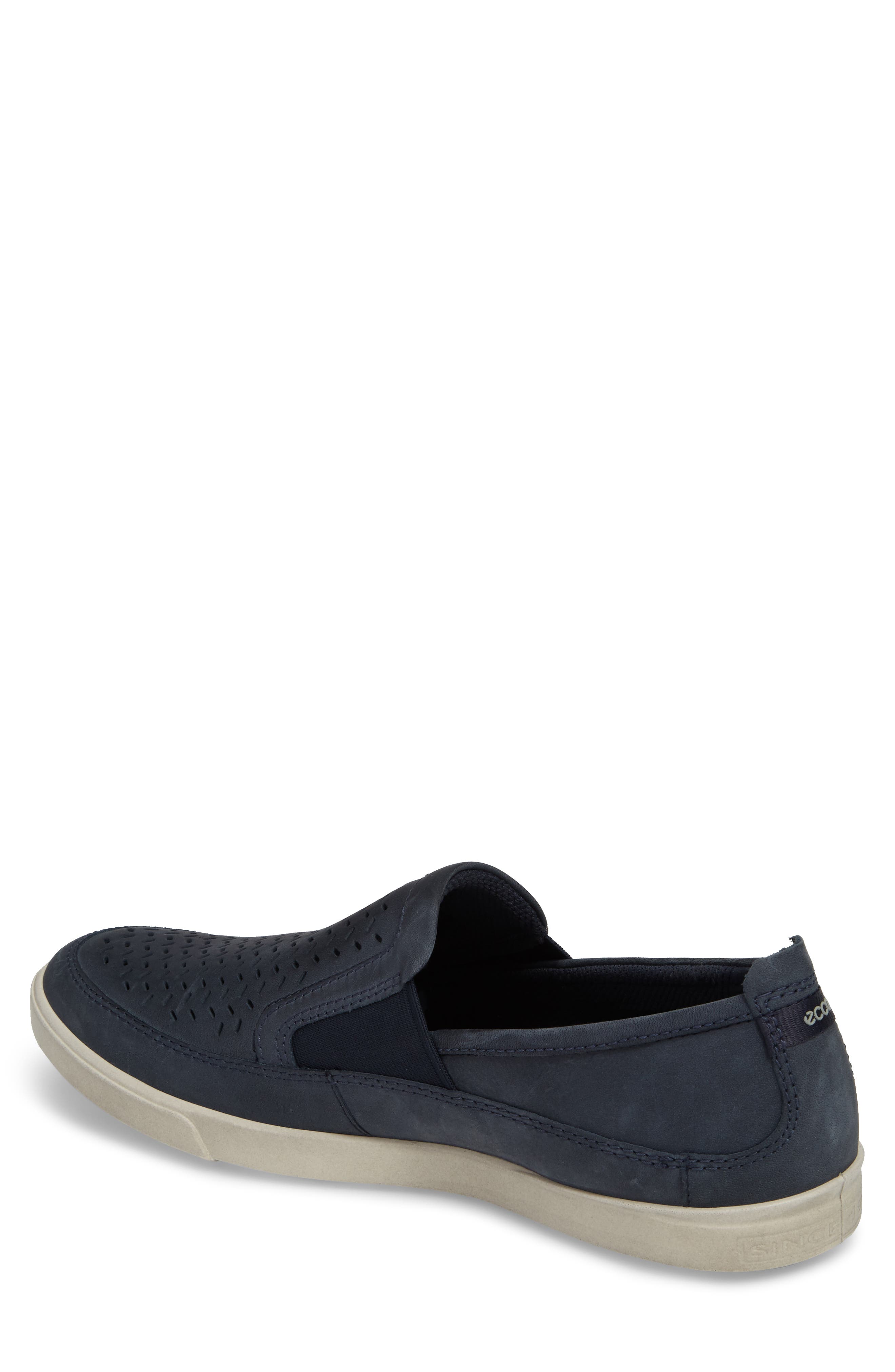 ECCO | Collin Perforated Slip On 