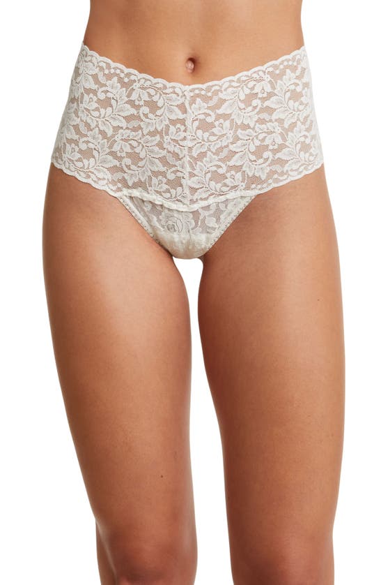 Hanky Panky Retro Lace Thong In Marshmallow