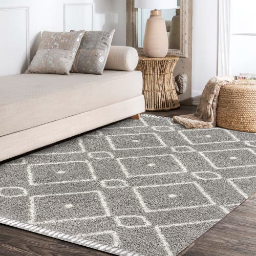 Jonathan Y Mercer Shag Plush Tassel Moroccan Diamond Denim Area Rug In Gray/cream