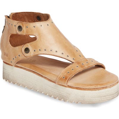 Bed Stu Soni Grommet Platform Sandal- Beige
