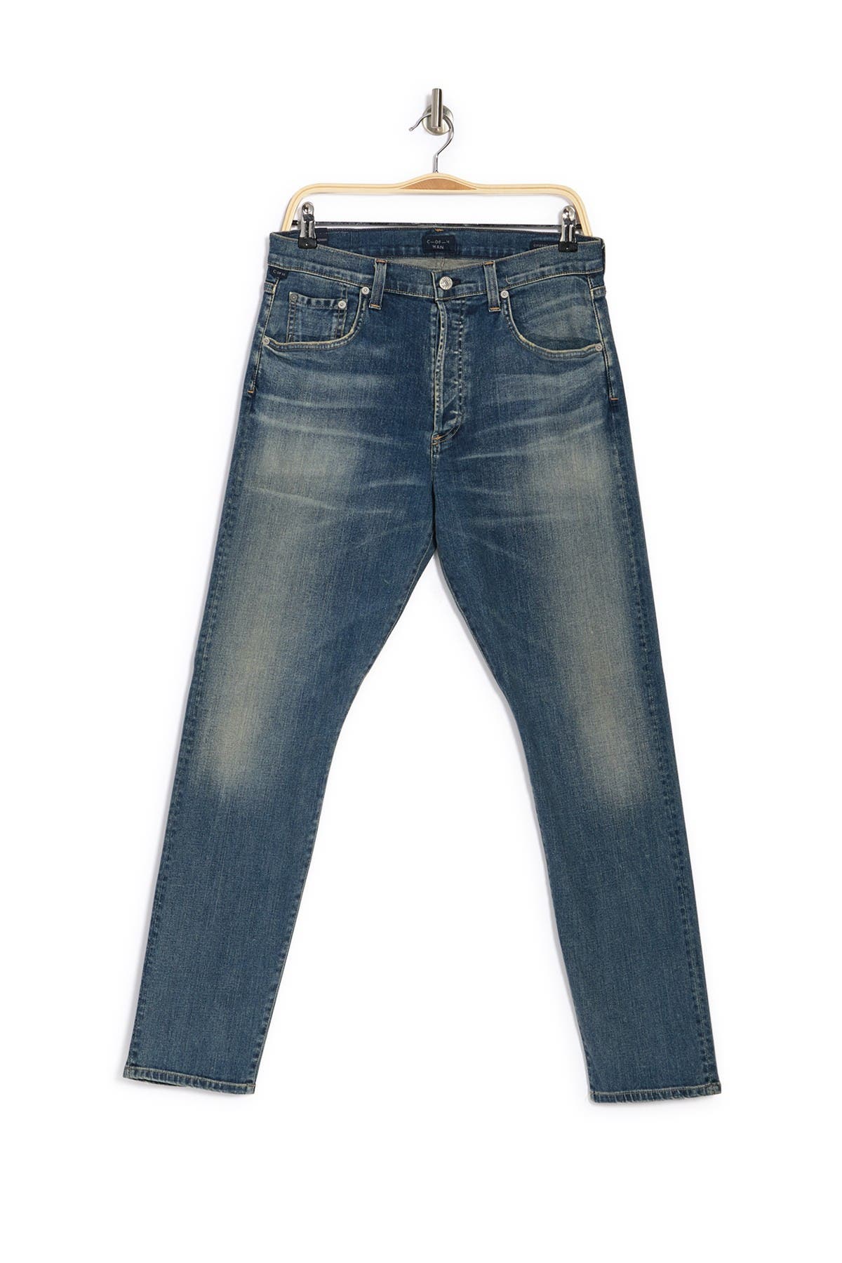 relaxed slim fit jeans