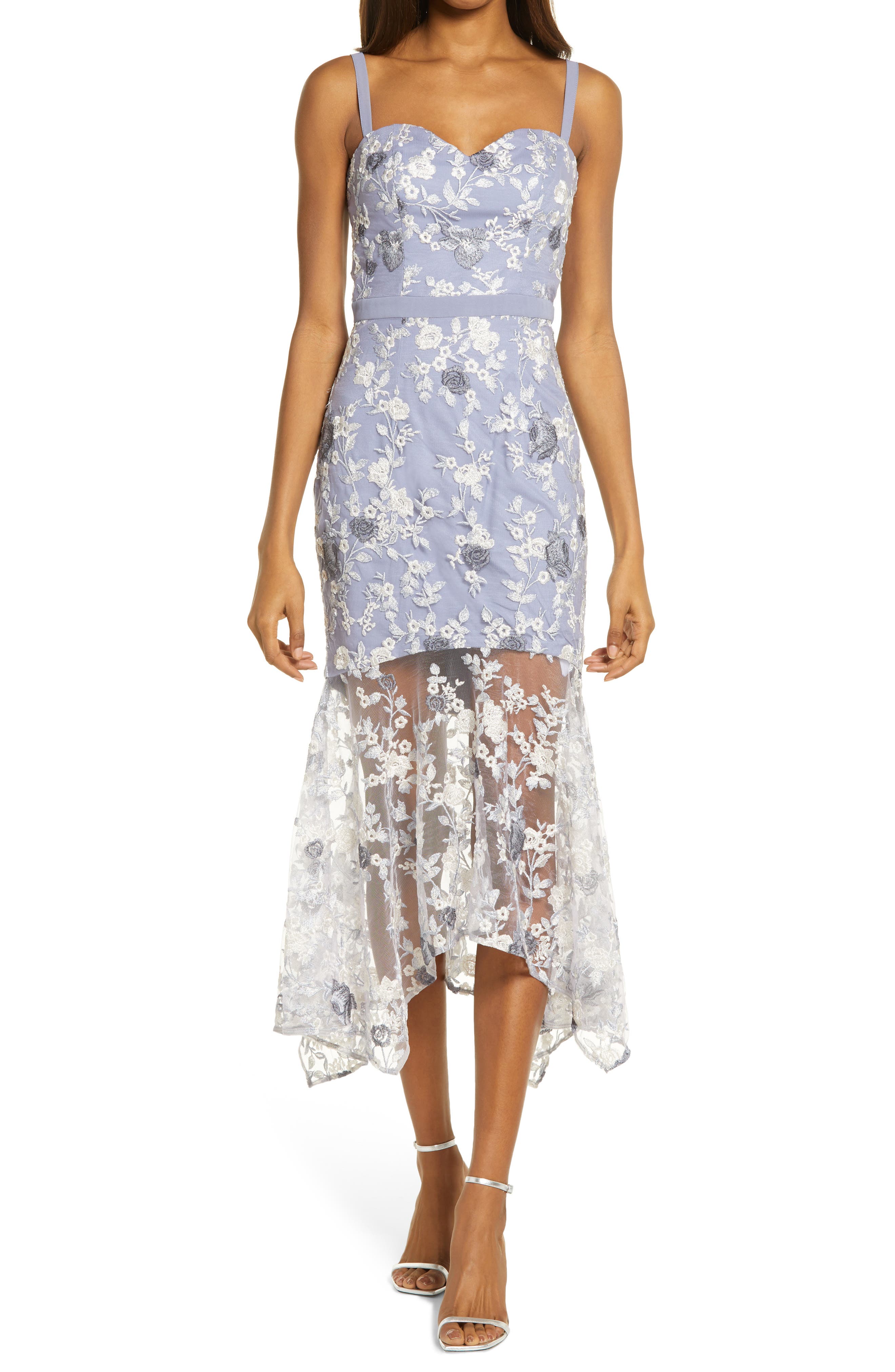 Chi Chi London Embroidered Lace 