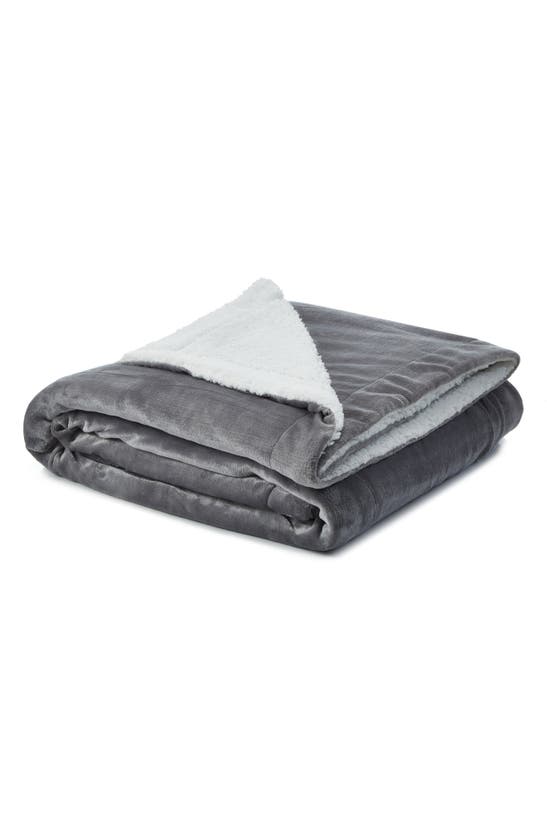 Inspired Home Solid Micro Plush Faux Shearling Reversible Throw Blanket In Gray