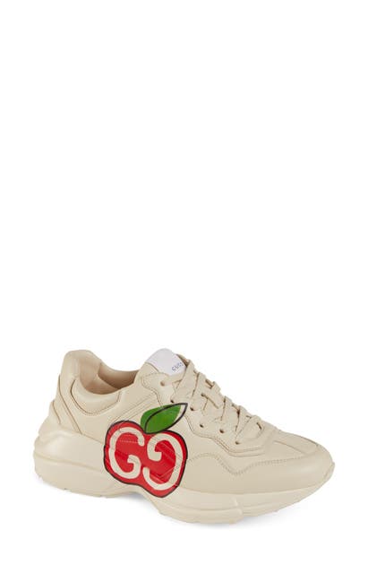 GUCCI RHYTON DOUBLE-G APPLE PRINT SNEAKER,609343DRW00