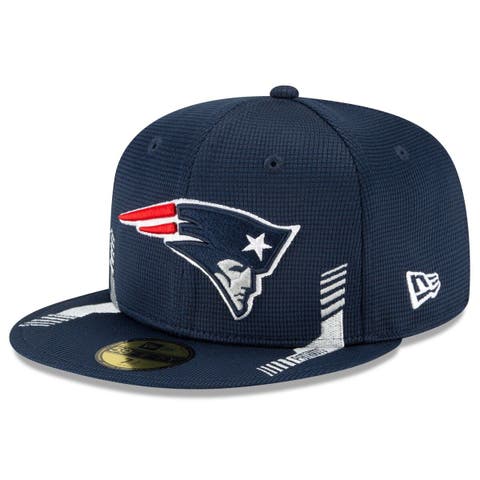 Men's New Era Navy New England Patriots 2023 Sideline Cuffed Knit Hat With  Pom