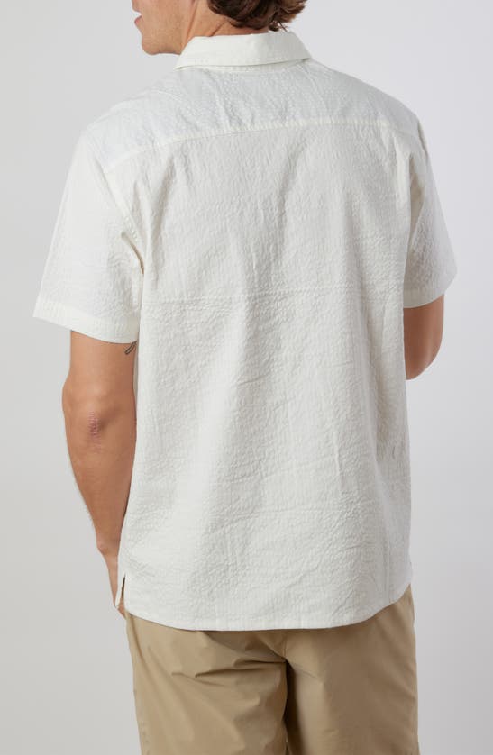 Shop Rainforest The Acadia Seersucker Short Sleeve Button-up Shirt In White