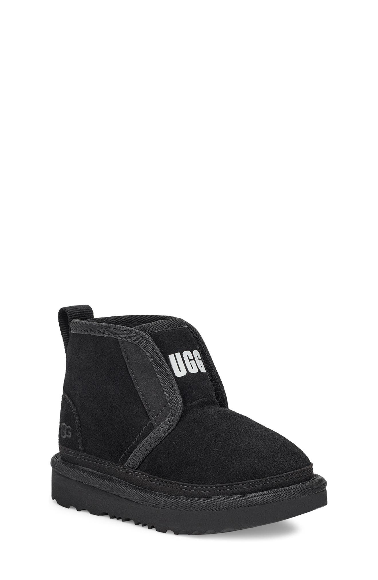 black toddler uggs