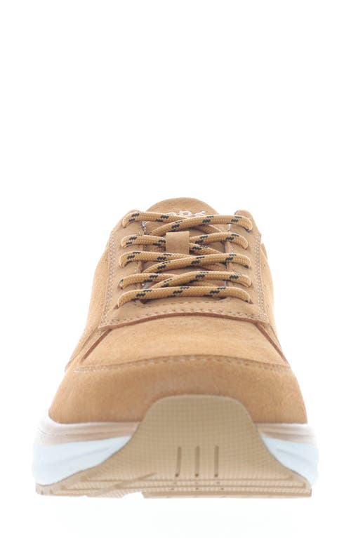 Propét Ultima Sneaker In Doe