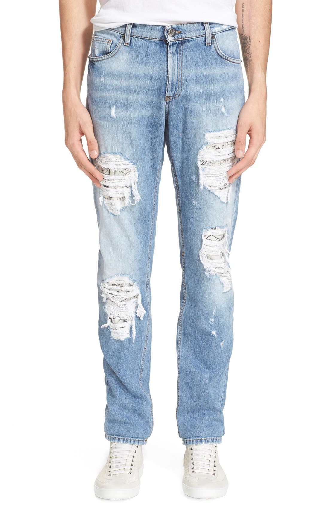 501 skinny distressed light wash jeans