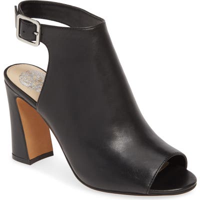 Vince Camuto Cellia Sandal, Black