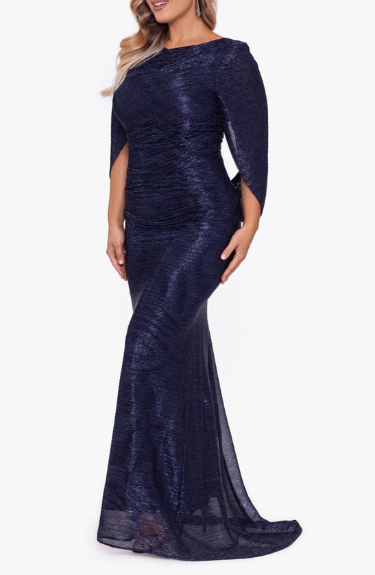Betsy & Adam Crinkled Metallic Drape Back Gown In Navy/ Royal