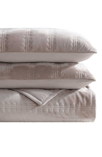 Vera Wang Velvet Linear Stitch Quilt Set In French Clay