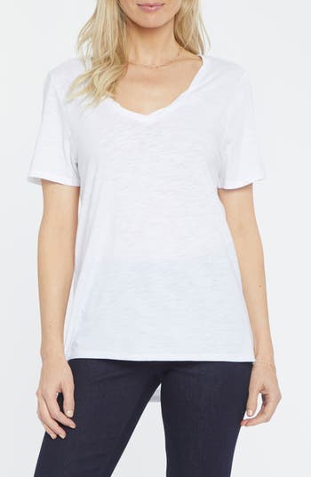 Shop Nydj Twist V-neck T-shirt In Optic White And Black