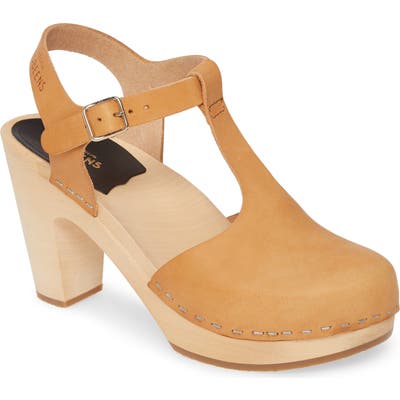 Swedish Hasbeens Sky T-Strap Pump, Beige