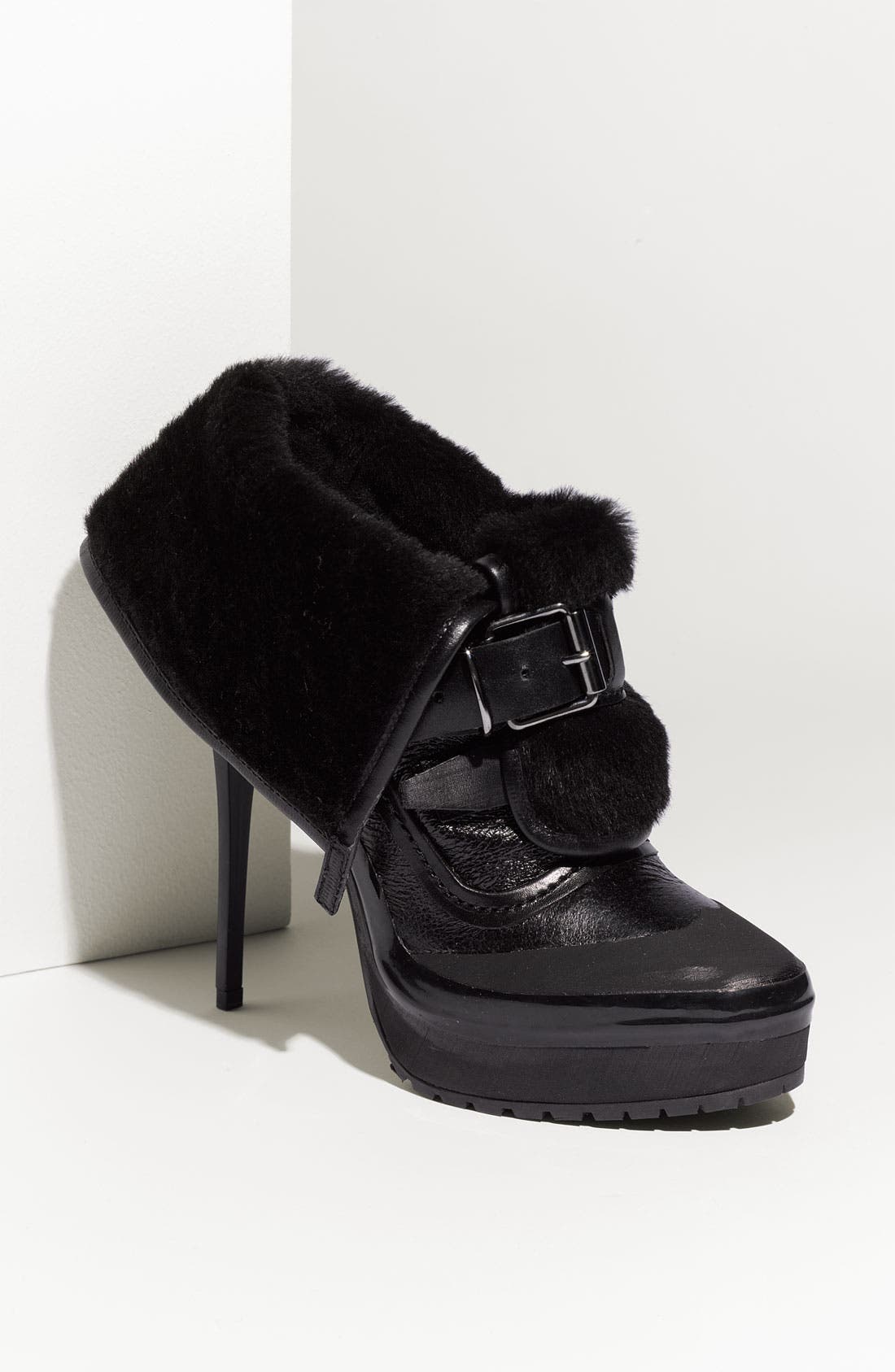 burberry shearling boots